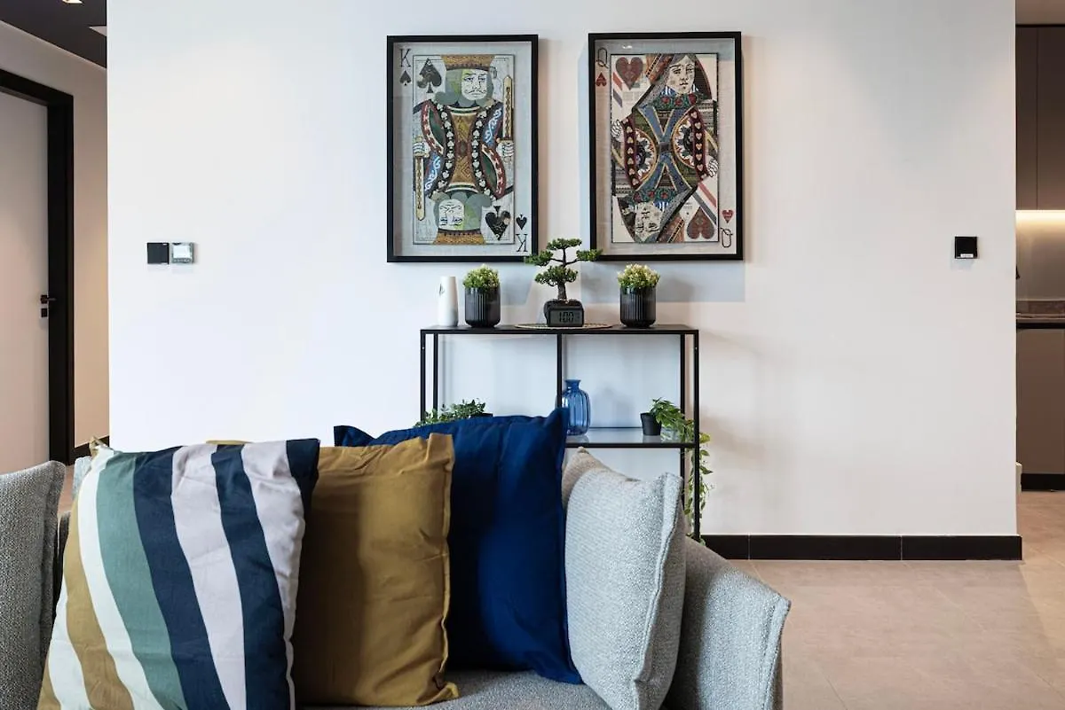 Luxury 2Br Burj Khalifa And Canal View Pool Jacuzzi Dubai 0*,  Birleşik Arap Emirlikleri