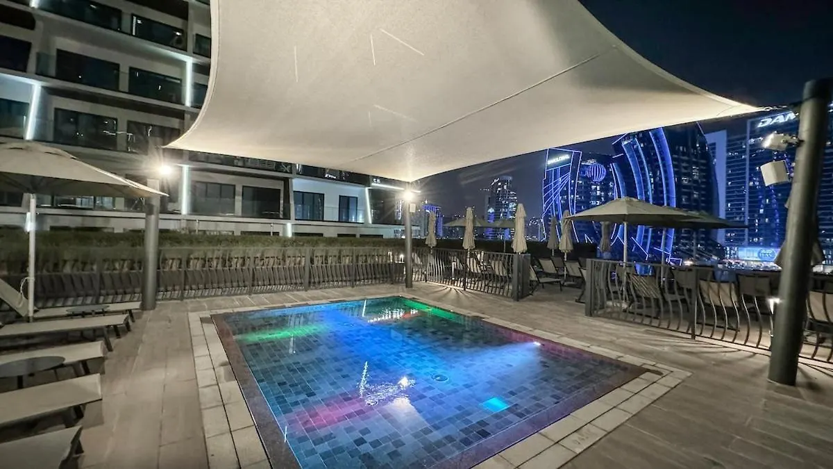 Luxury 2Br Burj Khalifa And Canal View Pool Jacuzzi Dubai 0*,  Birleşik Arap Emirlikleri