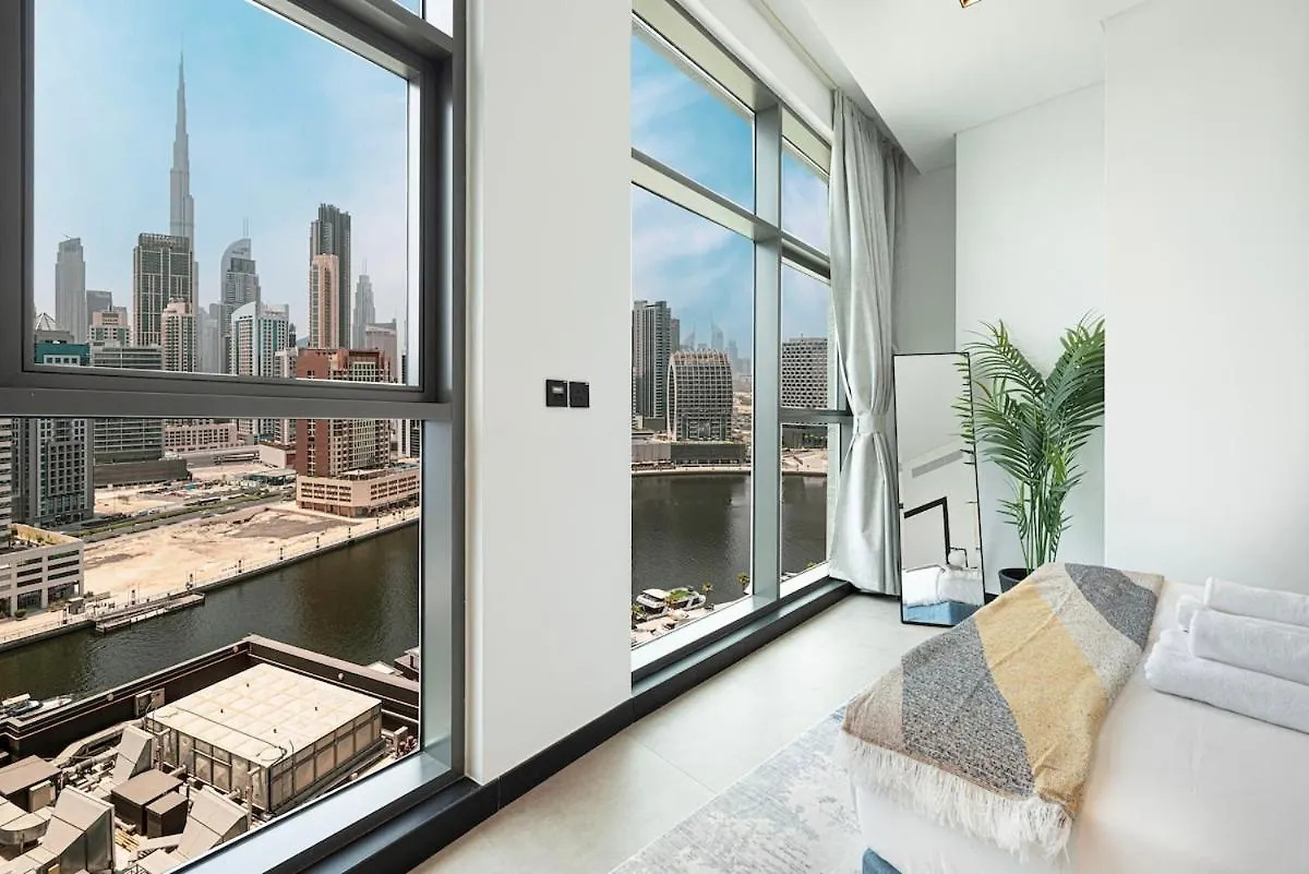 Luxury 2Br Burj Khalifa And Canal View Pool Jacuzzi Dubai 0*,