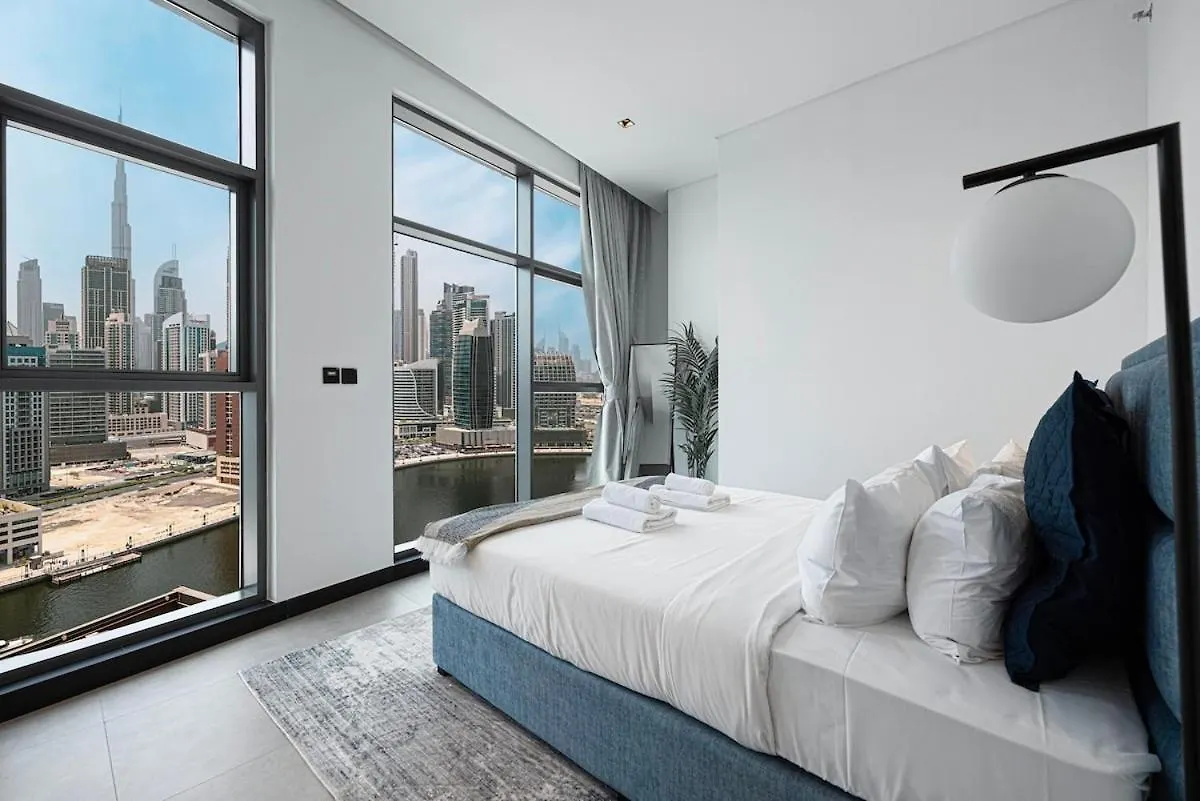 Apartamento Luxury 2Br Burj Khalifa And Canal View Pool Jacuzzi Dubai