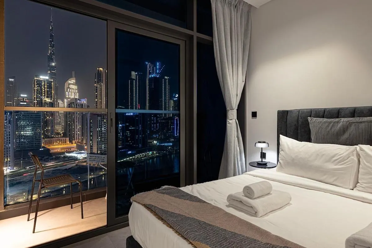 Apartamento Luxury 2Br Burj Khalifa And Canal View Pool Jacuzzi Dubai